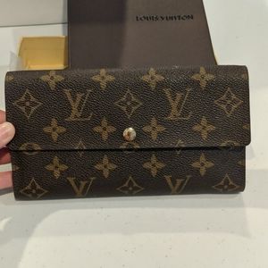 Louis Vuitton Wallet